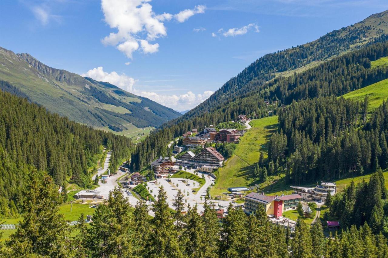Lodge Schoenfeld ชลิทเทอร์ส ภายนอก รูปภาพ